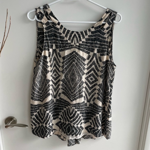 Silk Aztec patterned tank top with cut-outs at shoulders - Picture 1 of 4